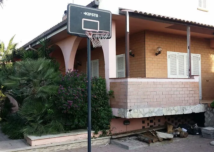 Carla's Pensión 4*